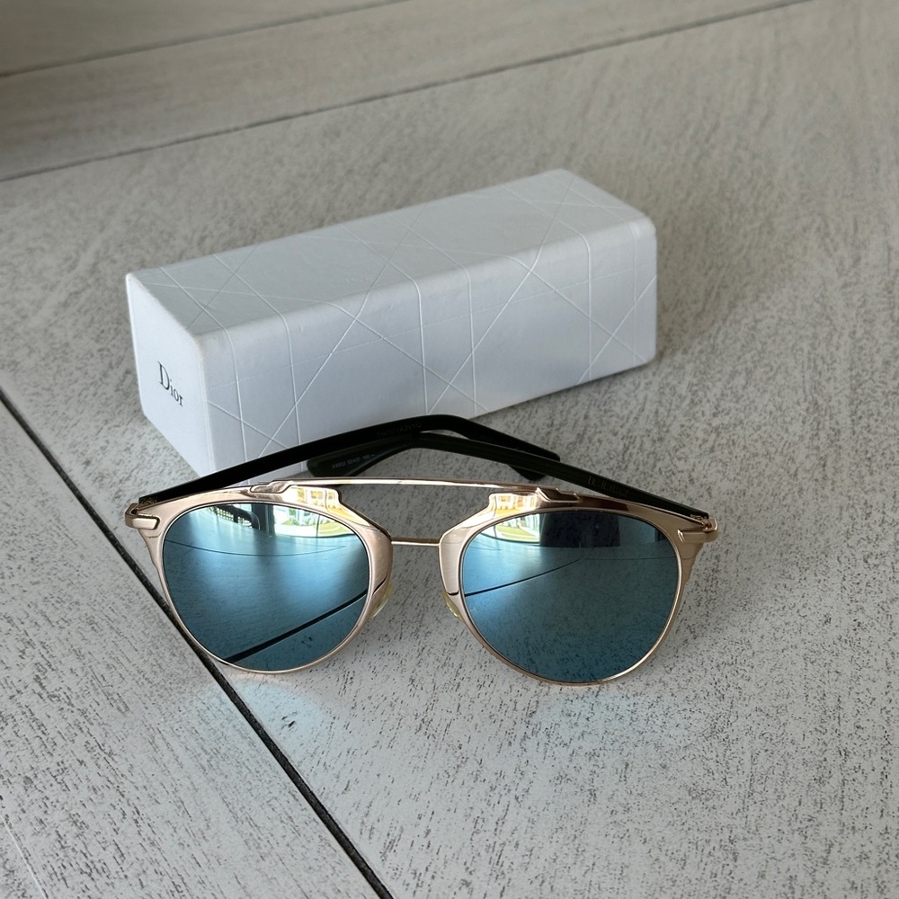 Christian Dior reflective aviator sunglasses